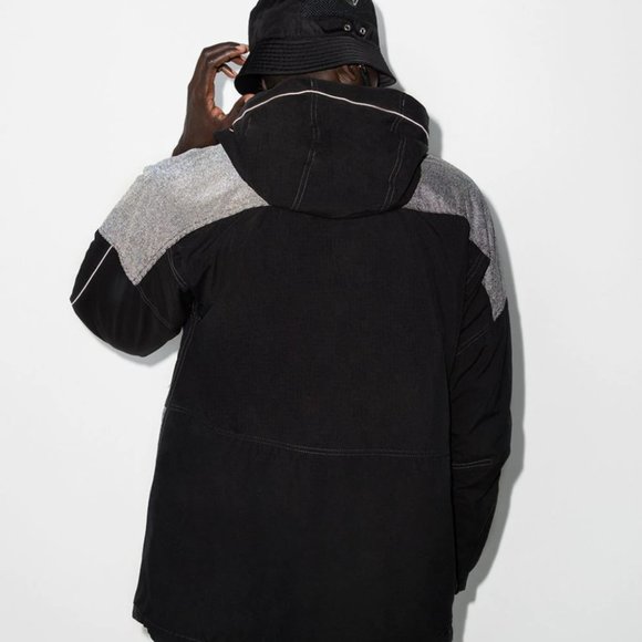 New Seasonand Wander Pertex hooded reflective ja